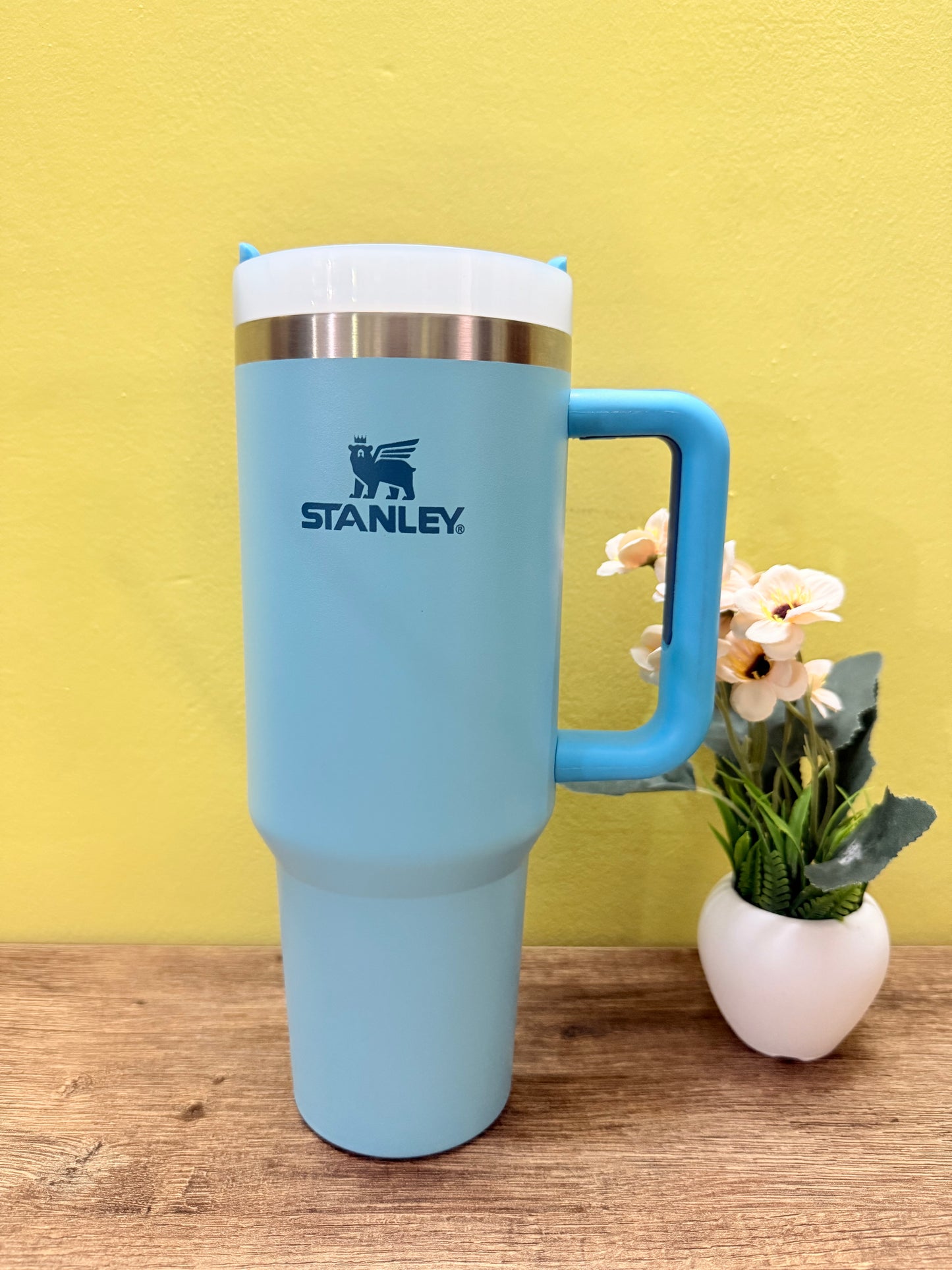 Quencher H2.0 Tumbler with Handle and Straw 40 oz | Flowstate 3-Position Lid | Cup Holder Compatible for Travel | Insulated Stainless Steel| BPA-Free |