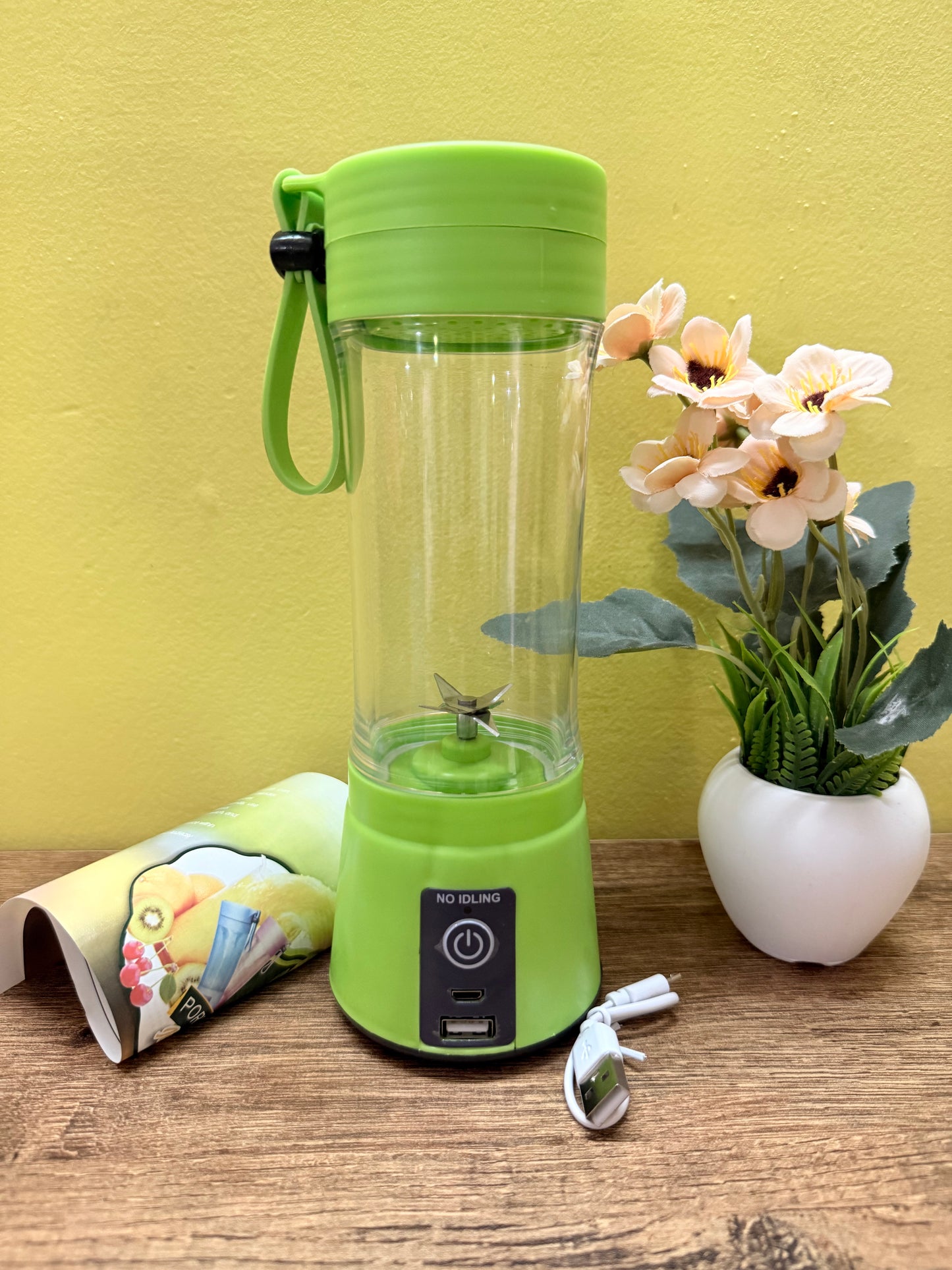 Portable 6-Blade Electric Juicer Blender with built-in jar. USB rechargeable, personal-size juicer, grinder, and mixer. Perfect for on-the-go smoothies. Available in multicolour.