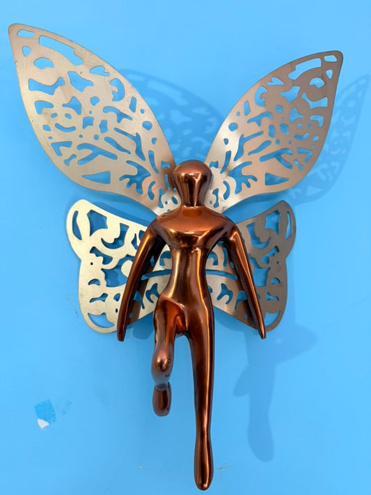 Metal Wall Lucky Flying Angel – Premium Rose Gold décor for Your Home. Elegant, Durable, and Easy to Hang, it adds Charm, Luck, and Beauty to Any Space A or Statement Piece.
