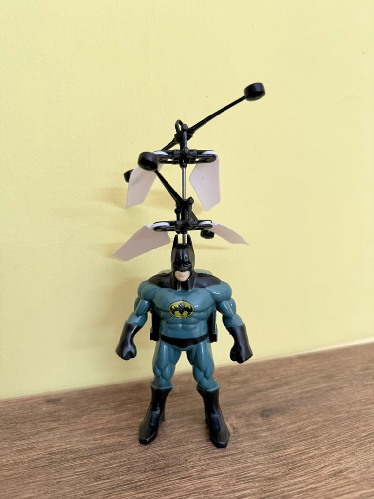 Flying Hero Bat-Man Toy! Equipped with Intelligent Fall-Sensing Technology and Rechargeable.