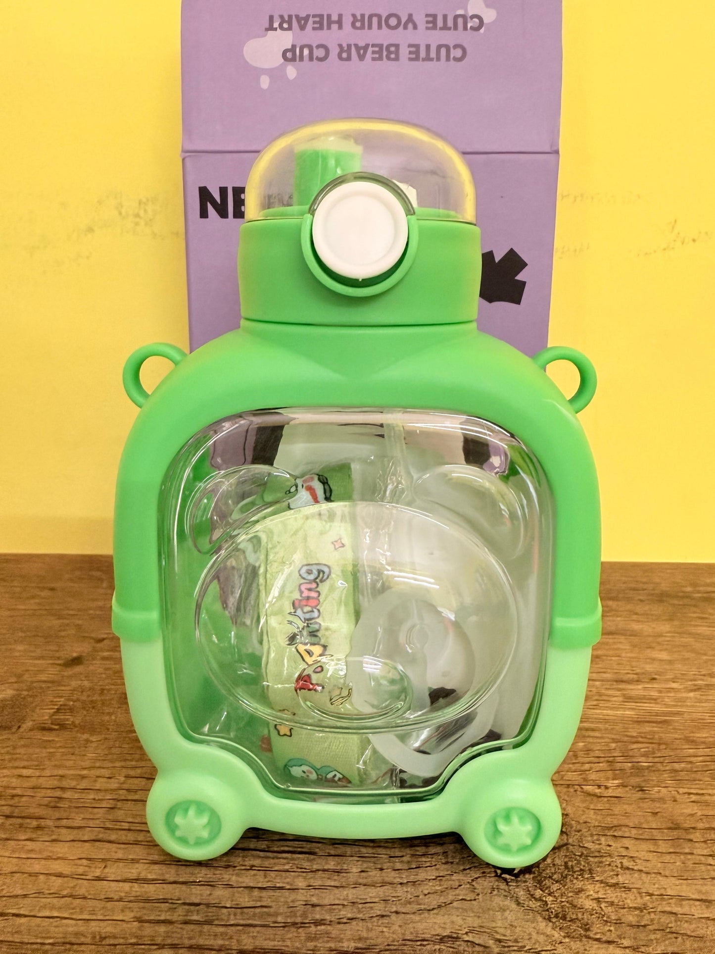 Teddy Water Bottle For boys and girls, Anti Leak Water Bottle Cartoon Printed, 900ml