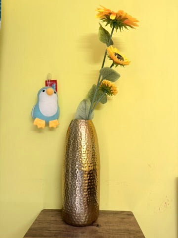 Luxurious 24" Hammered Gold Metal Floor Vase – Premium, Heavyweight, and Elegantly Crafted for a Sophisticated Touch. Perfect for Floral displays or as a Stunning standalone décor Piece