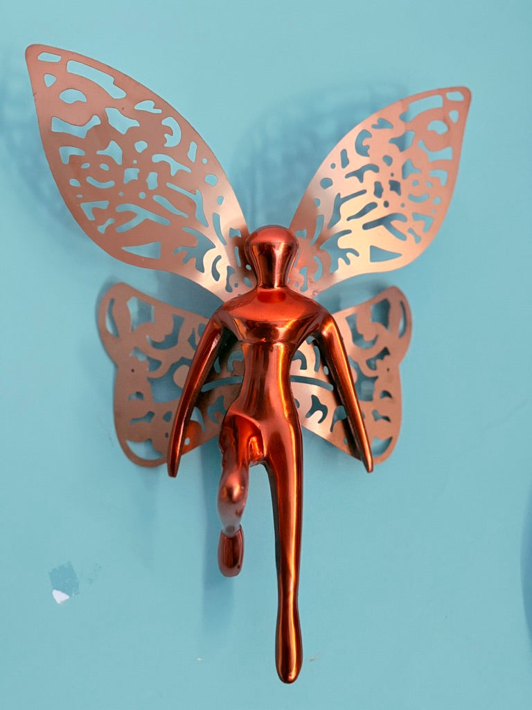 Metal Wall Lucky Flying Angel – Premium Rose Gold décor for Your Home. Elegant, Durable, and Easy to Hang, it adds Charm, Luck, and Beauty to Any Space A or Statement Piece.