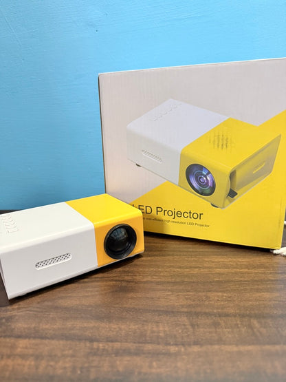 Mini Portable LED Projector with Multiple Interfaces Like AV, Audio, USB, HDMI, Micro SD, Film Projector for Children's, Home Cinema, Compatible with Smartphone/Laptop/PS4/Firestick